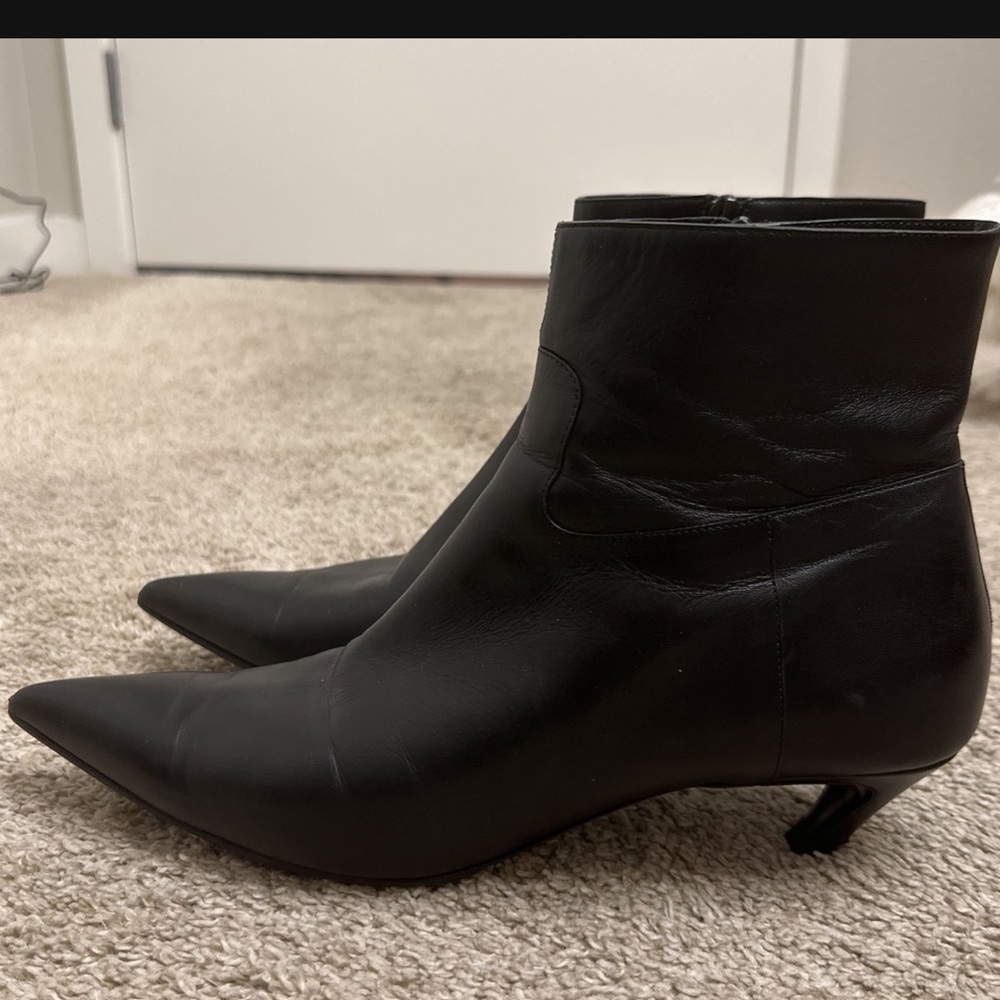 Balenciaga - Picture 3 of 8